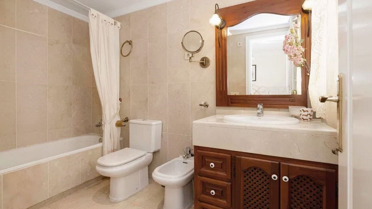Appartement te koop in The Golden Mile | 3 slaapkamers H5141653