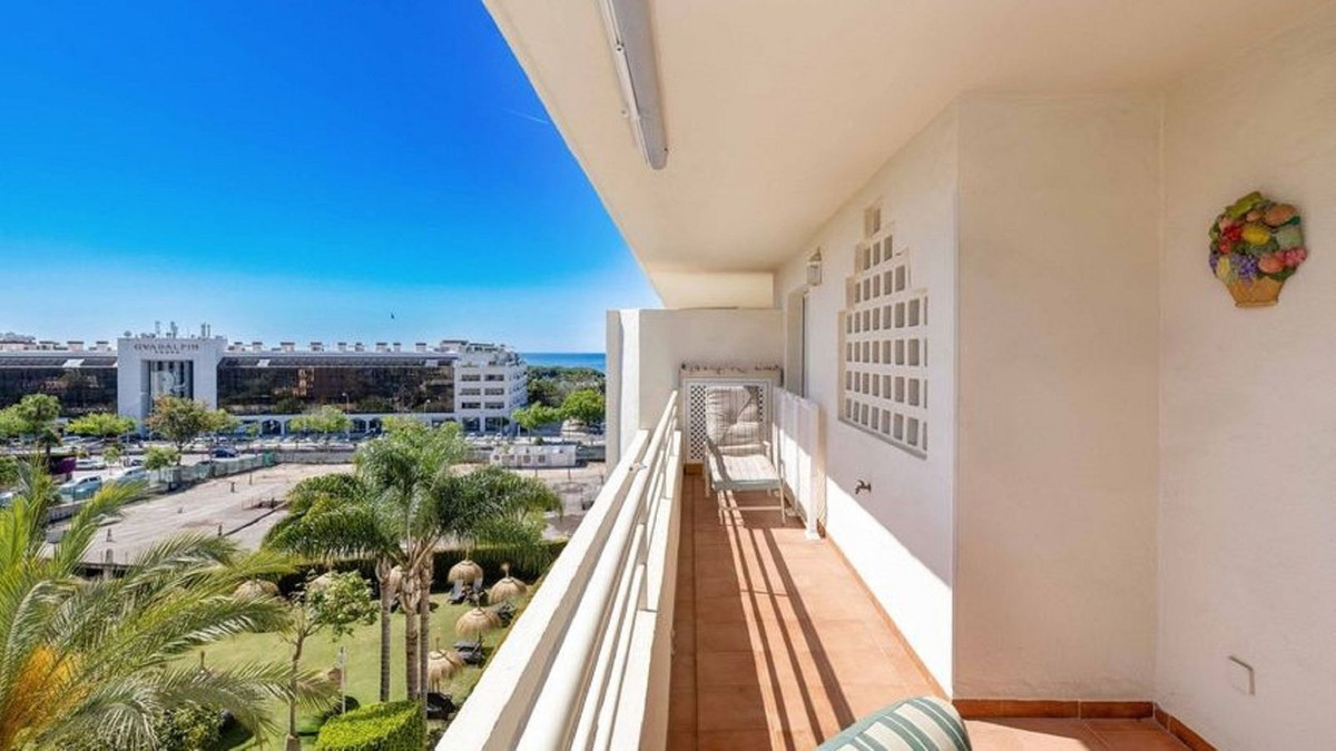 Appartement te koop in The Golden Mile | 3 slaapkamers H5141653