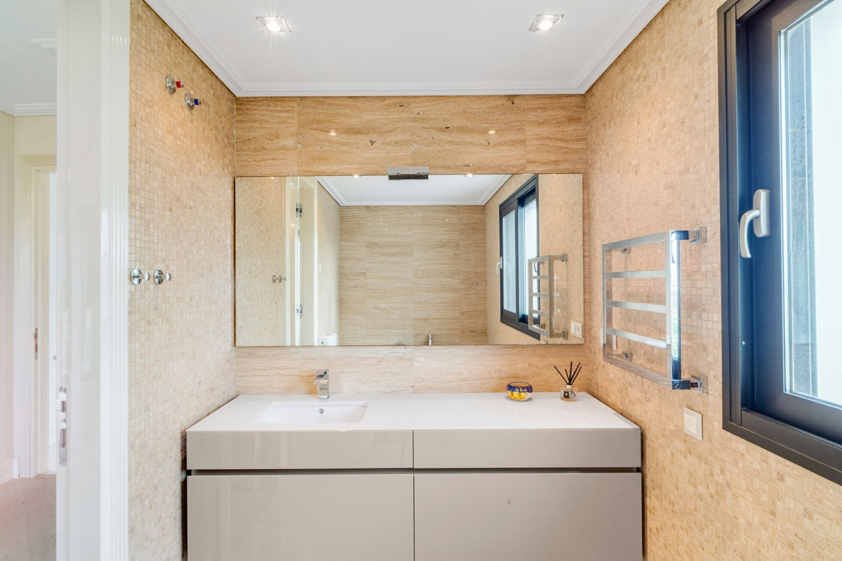 Property main view 34