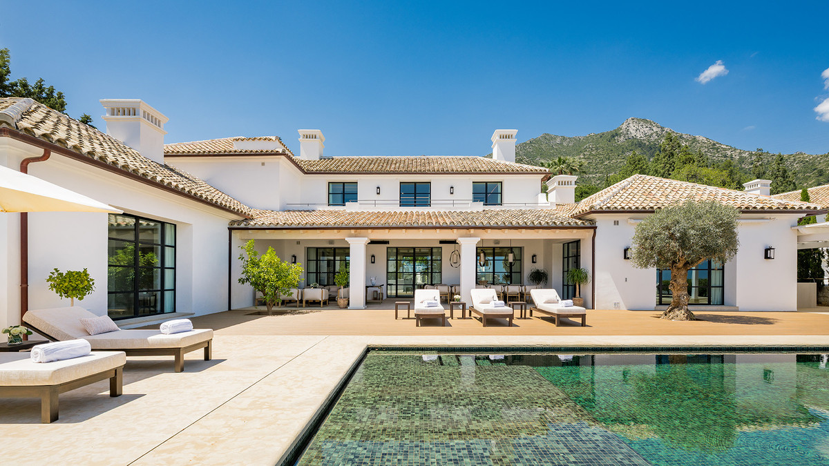 Huis te koop in The Golden Mile | 6 slaapkamers H5156455
