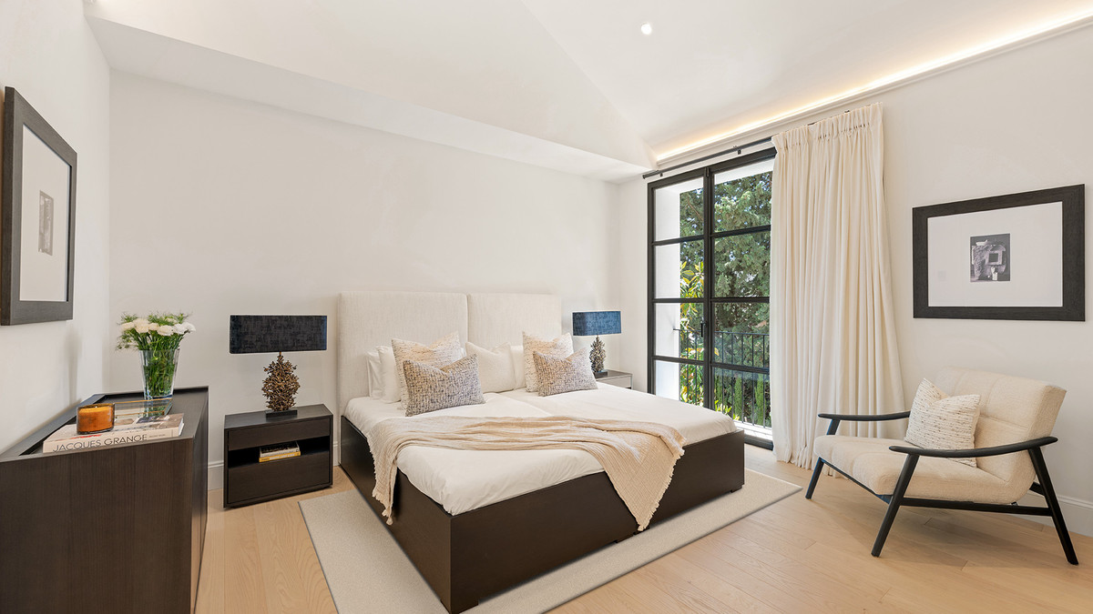 Huis te koop in The Golden Mile | 6 slaapkamers H5156455