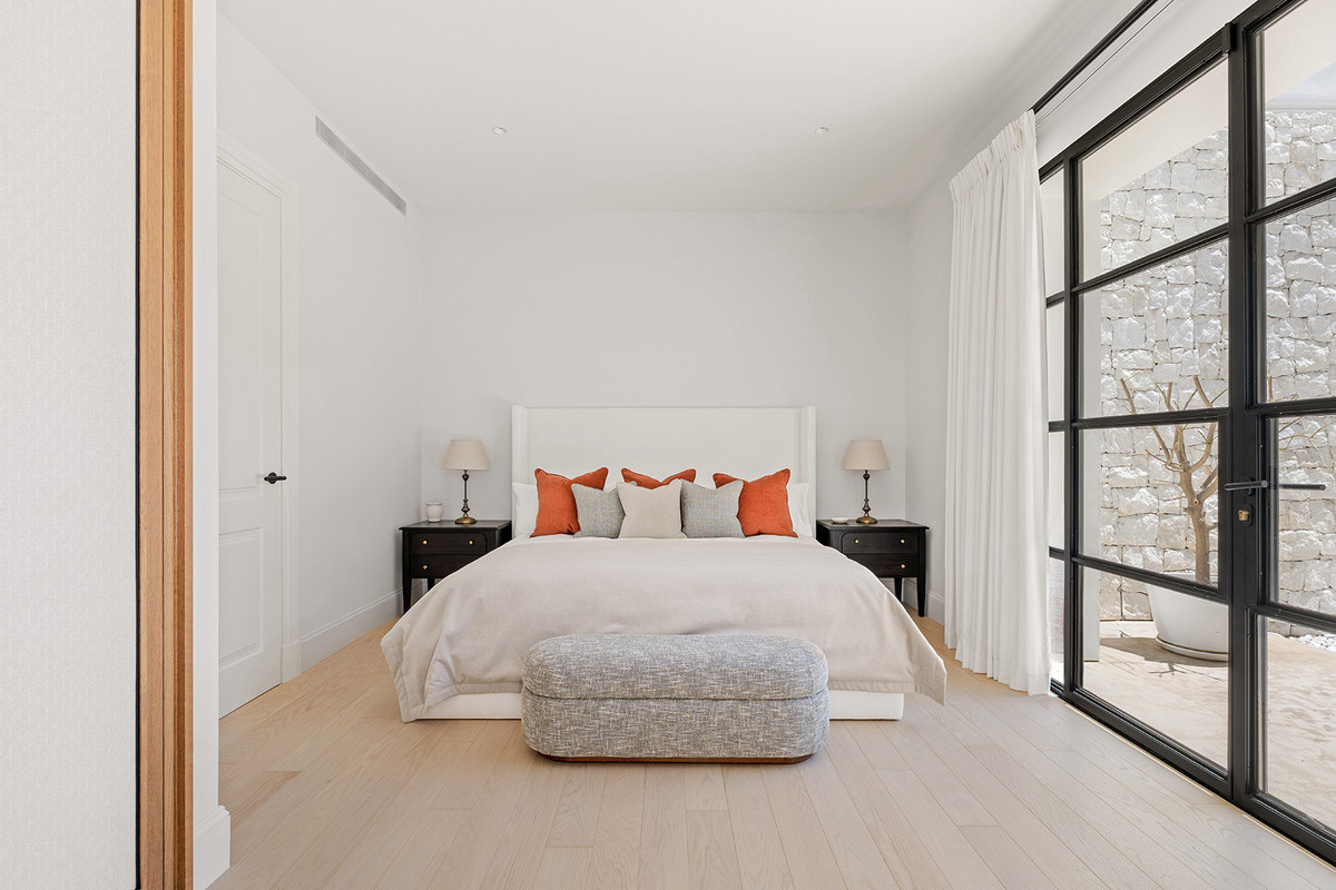 Huis te koop in The Golden Mile | 6 slaapkamers H5156455