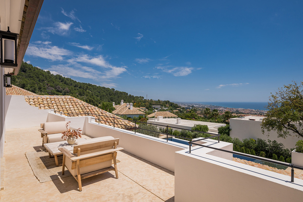 Huis te koop in The Golden Mile | 6 slaapkamers H5156455