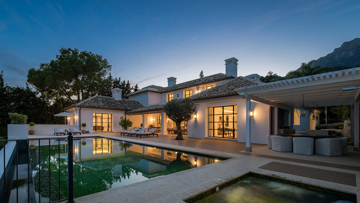 Huis te koop in The Golden Mile | 6 slaapkamers H5156455