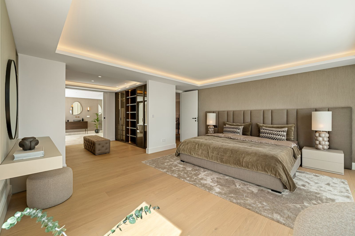 Huis te koop in The Golden Mile | 5 slaapkamers H5159374