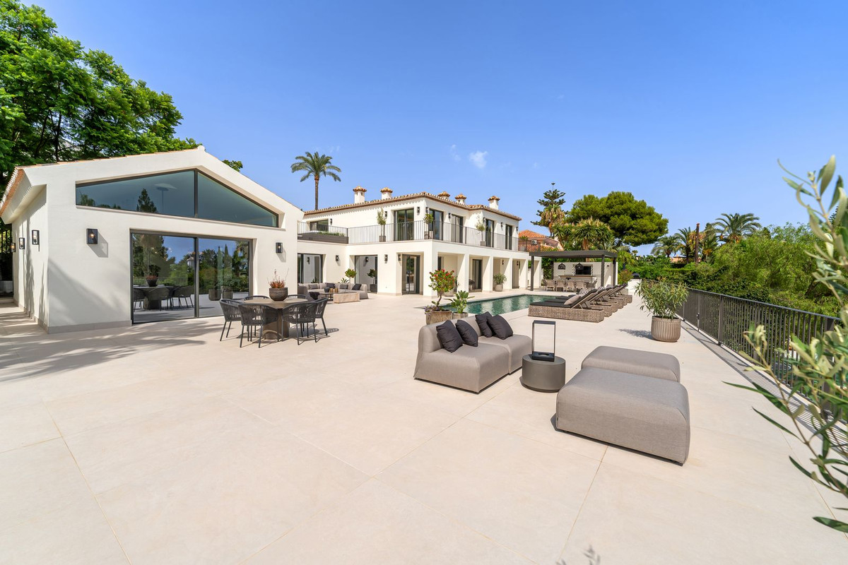 Huis te koop in The Golden Mile | 5 slaapkamers H5159374