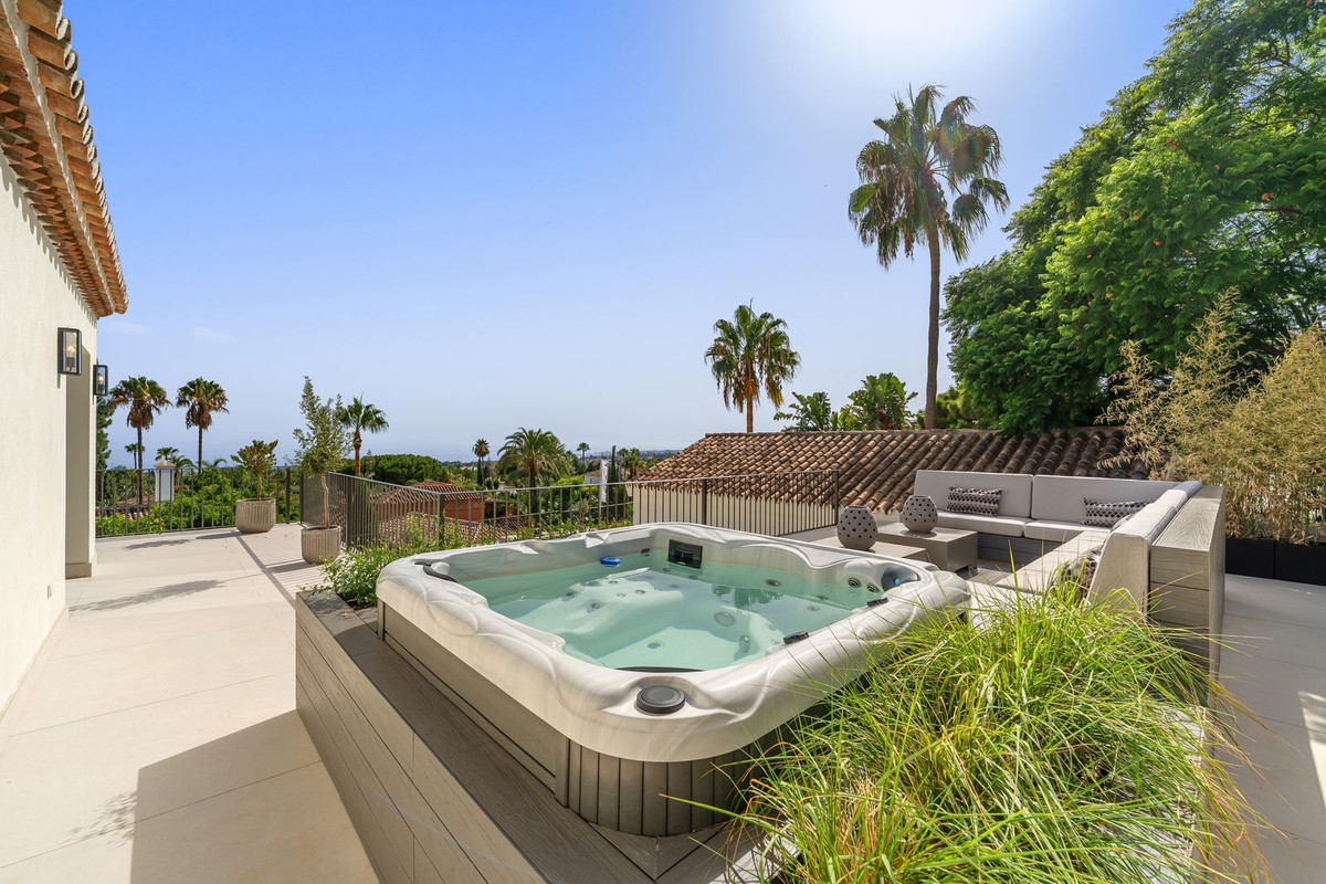 Huis te koop in The Golden Mile | 5 slaapkamers H5159374