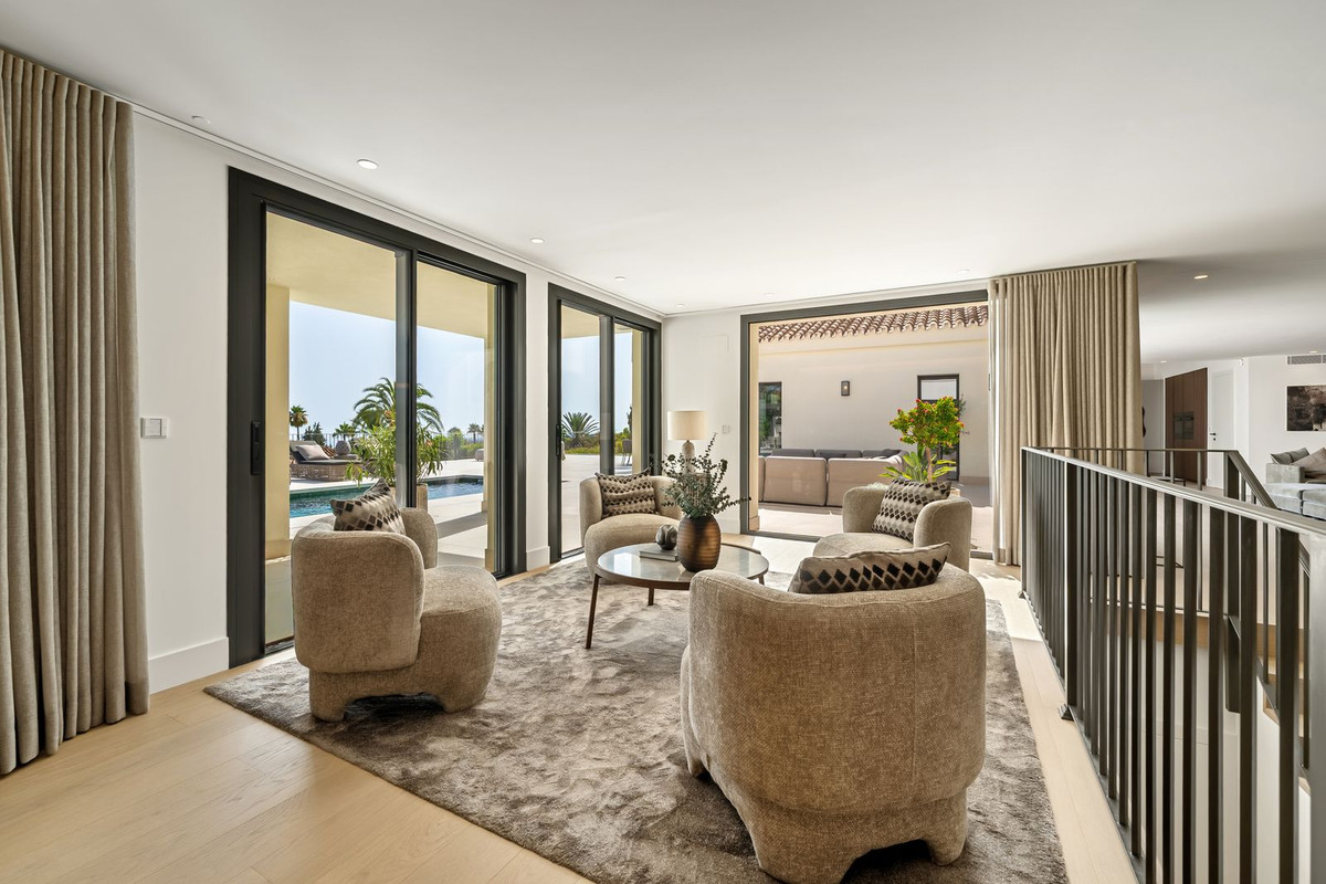 Huis te koop in The Golden Mile | 5 slaapkamers H5159374