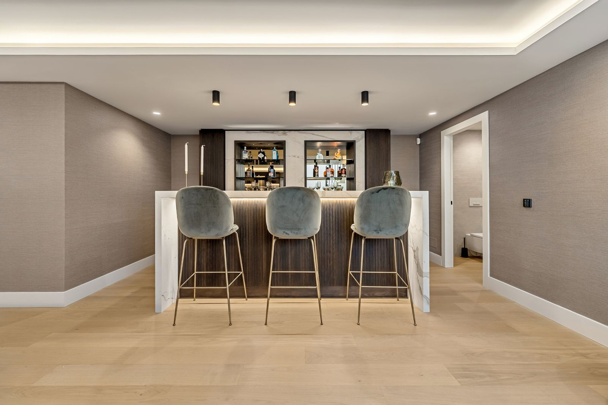 Huis te koop in The Golden Mile | 5 slaapkamers H5159374