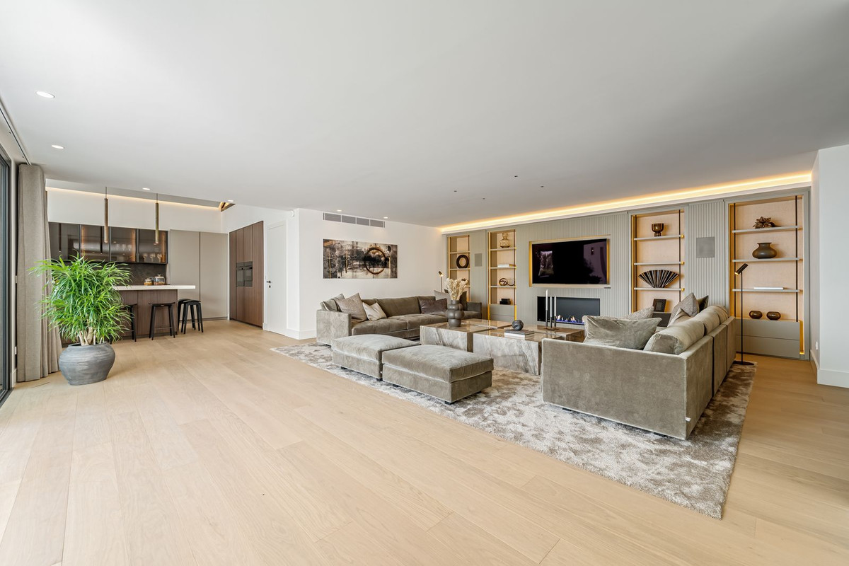 Huis te koop in The Golden Mile | 5 slaapkamers H5159374