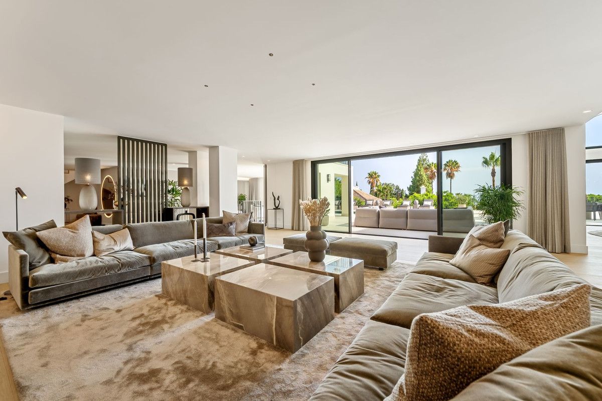 Huis te koop in The Golden Mile | 5 slaapkamers H5159374
