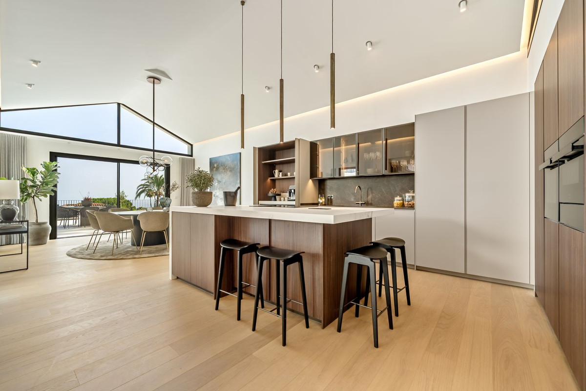 Huis te koop in The Golden Mile | 5 slaapkamers H5159374