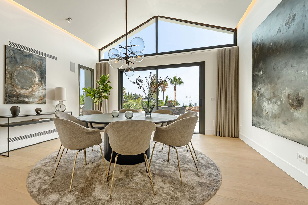 Huis te koop in The Golden Mile | 5 slaapkamers H5159374