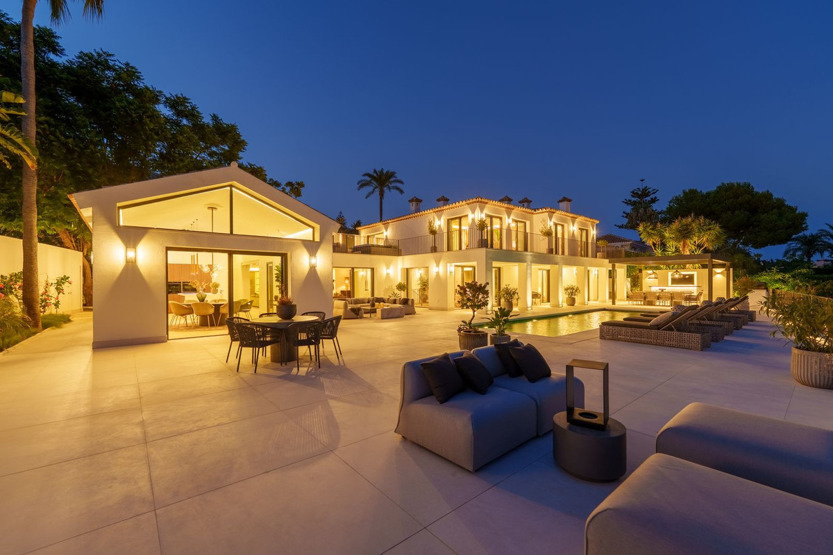 Huis te koop in The Golden Mile | 5 slaapkamers H5159374