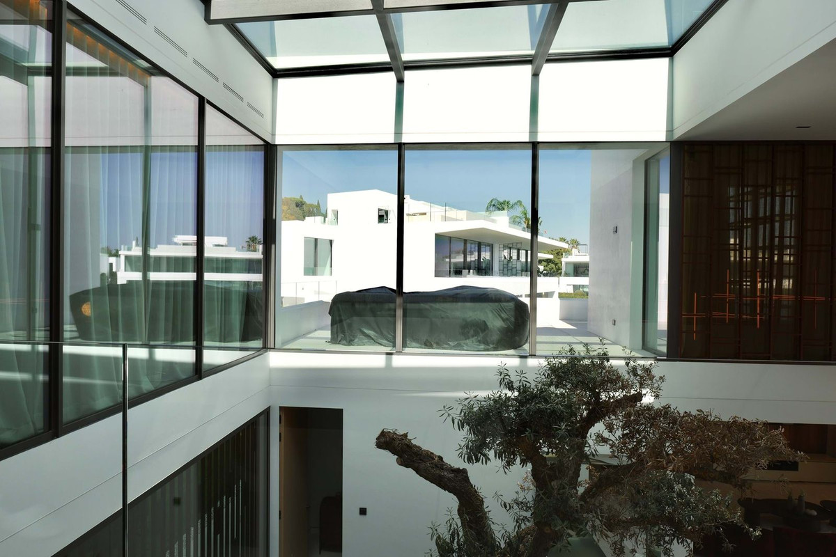 Huis te koop in The Golden Mile | 5 slaapkamers H5159518