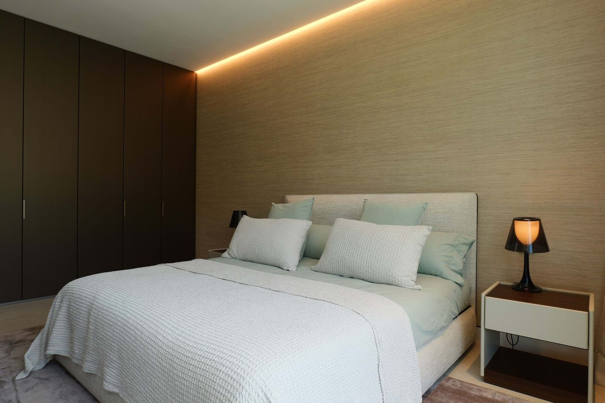 Huis te koop in The Golden Mile | 5 slaapkamers H5159518