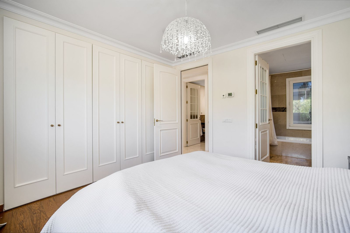 Huis te koop in The Golden Mile | 4 slaapkamers H5166079