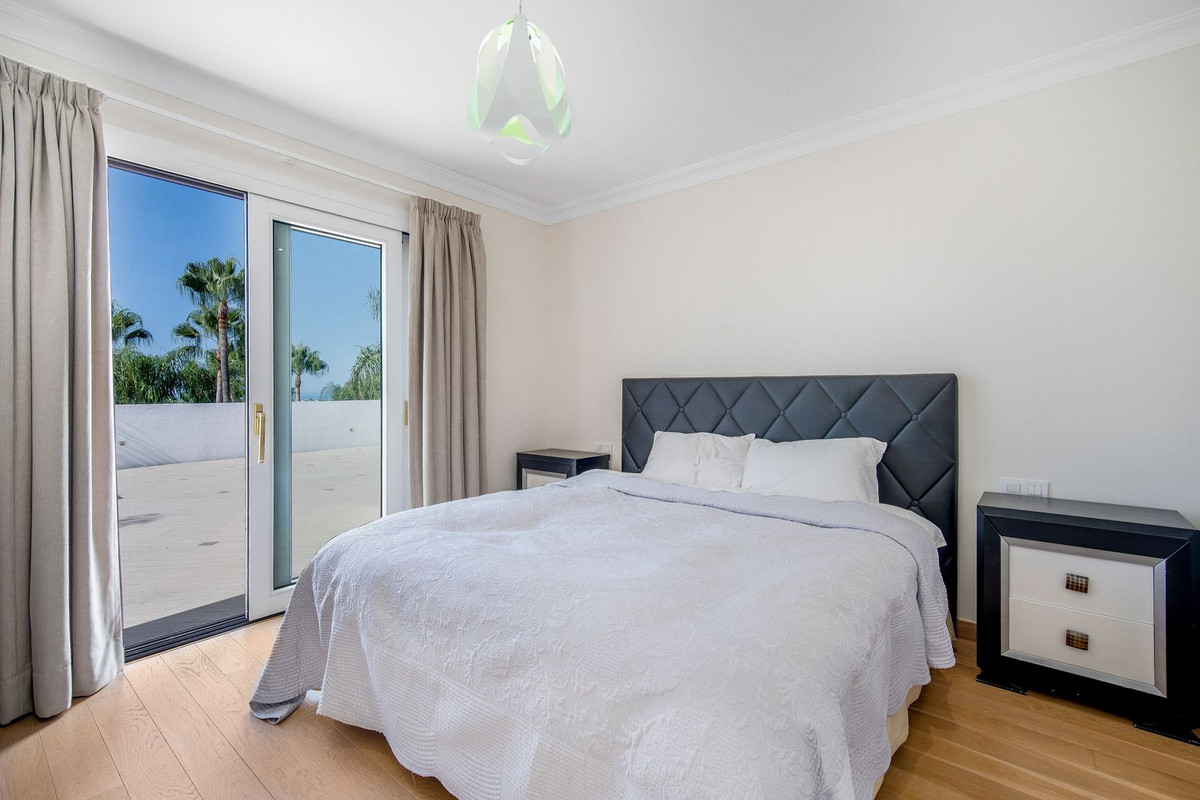 Huis te koop in The Golden Mile | 4 slaapkamers H5166079