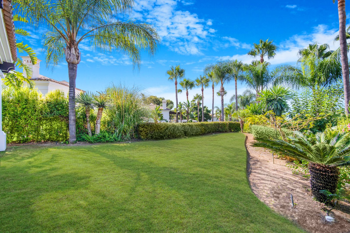 Huis te koop in The Golden Mile | 4 slaapkamers H5166079