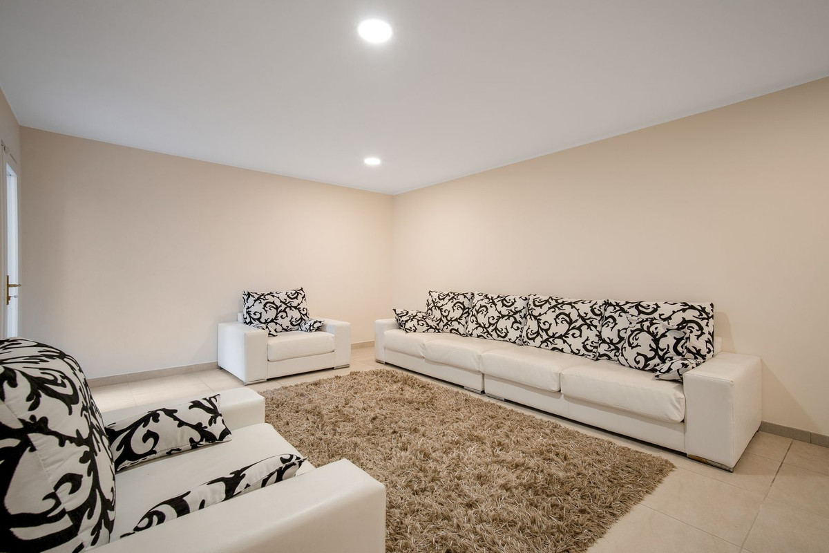 Huis te koop in The Golden Mile | 4 slaapkamers H5166079