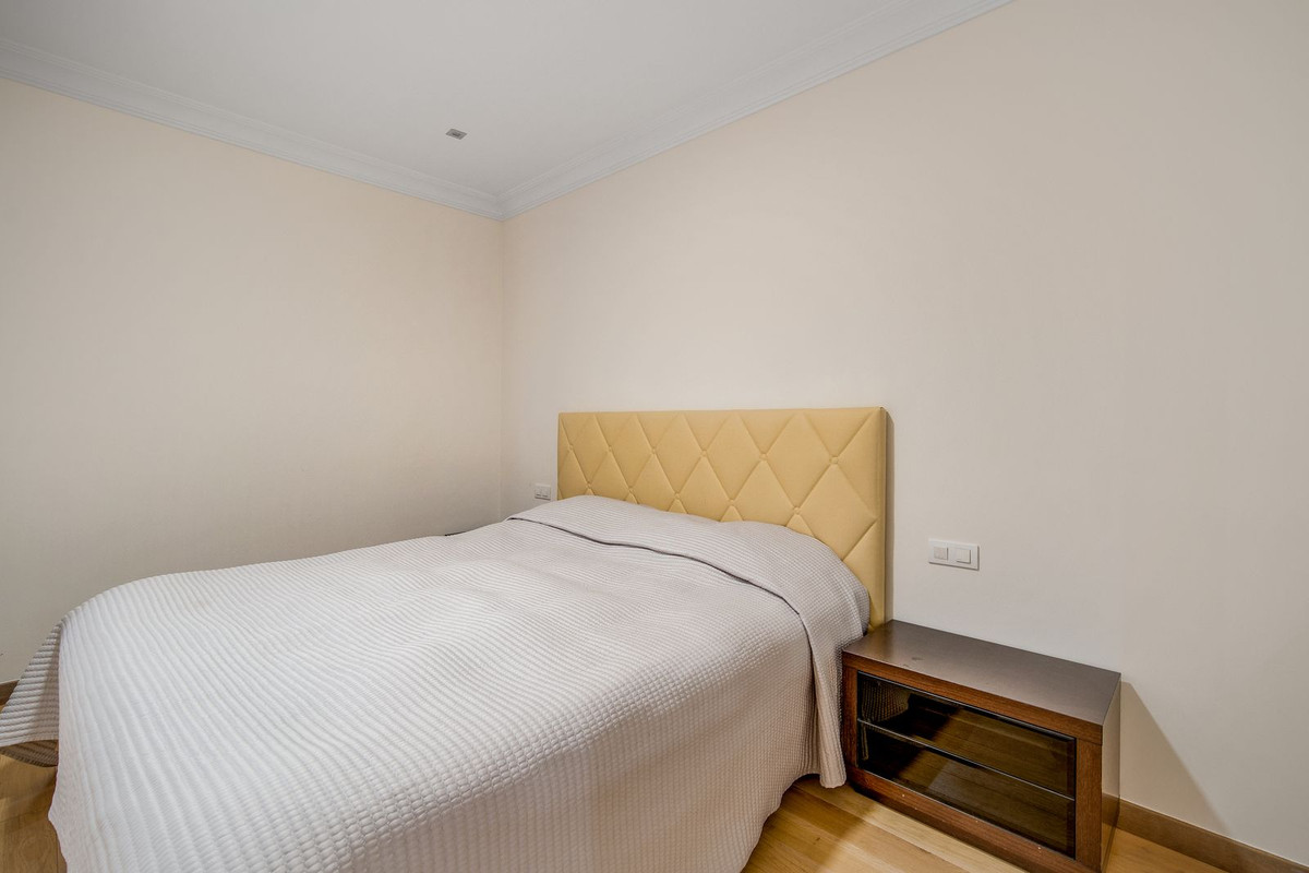 Huis te koop in The Golden Mile | 4 slaapkamers H5166079