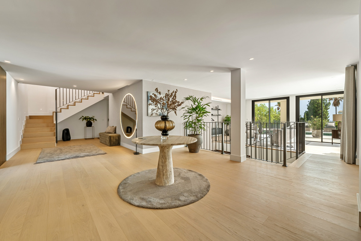 Huis te koop in The Golden Mile | 5 slaapkamers H5181556