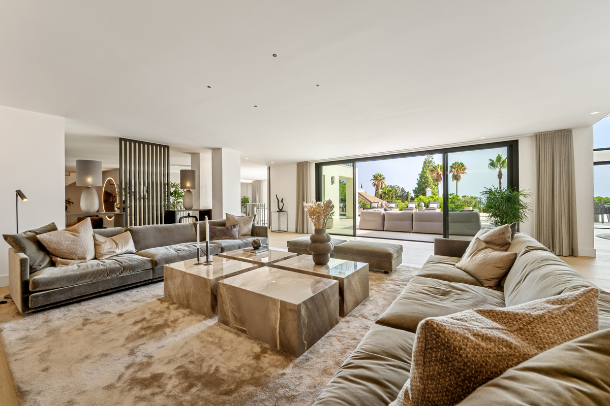 Huis te koop in The Golden Mile | 5 slaapkamers H5181556