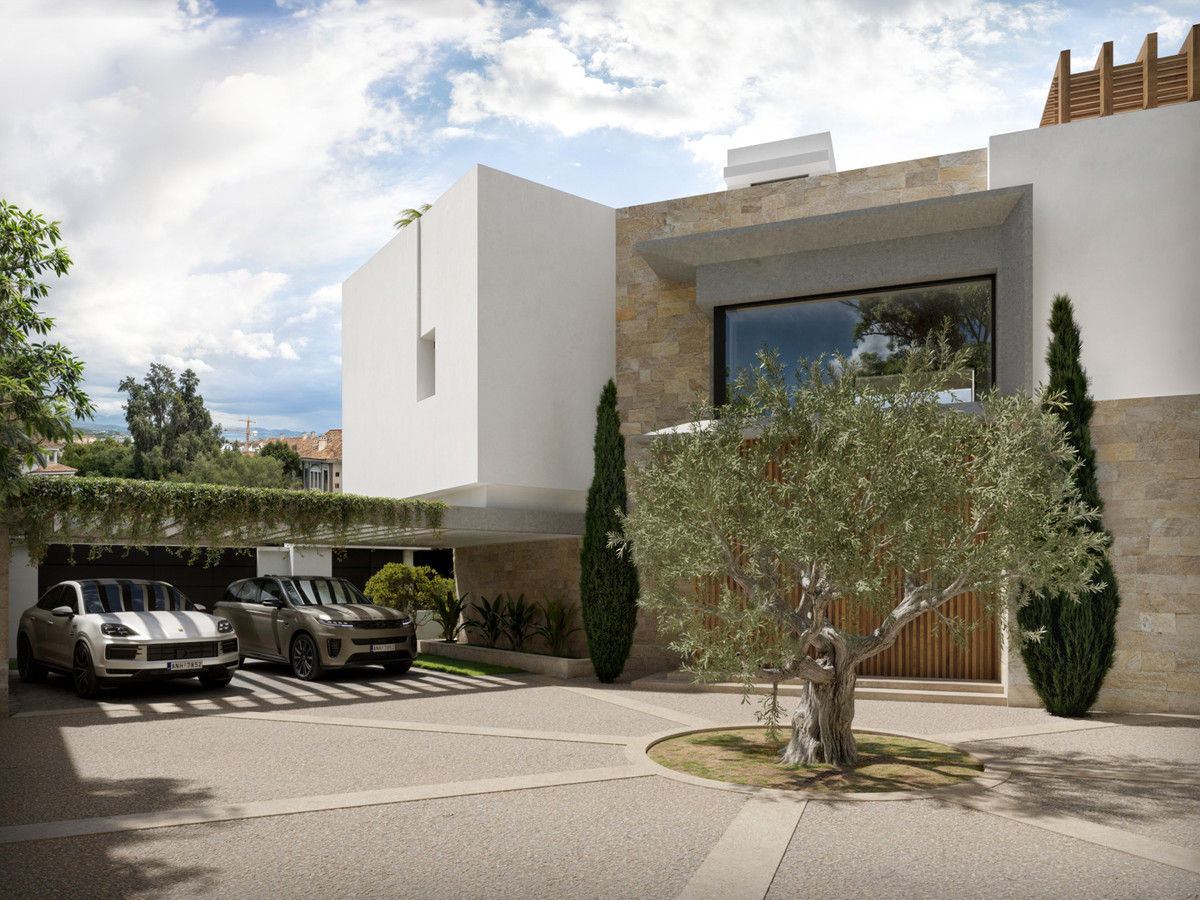 Huis te koop in The Golden Mile | 5 slaapkamers H5207536