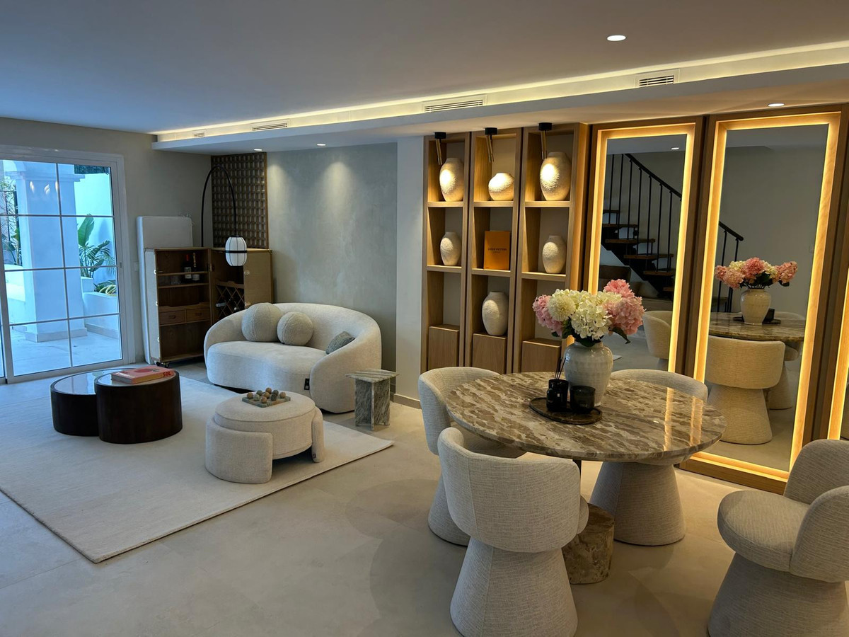 Huis te koop in The Golden Mile | 3 slaapkamers H5207629