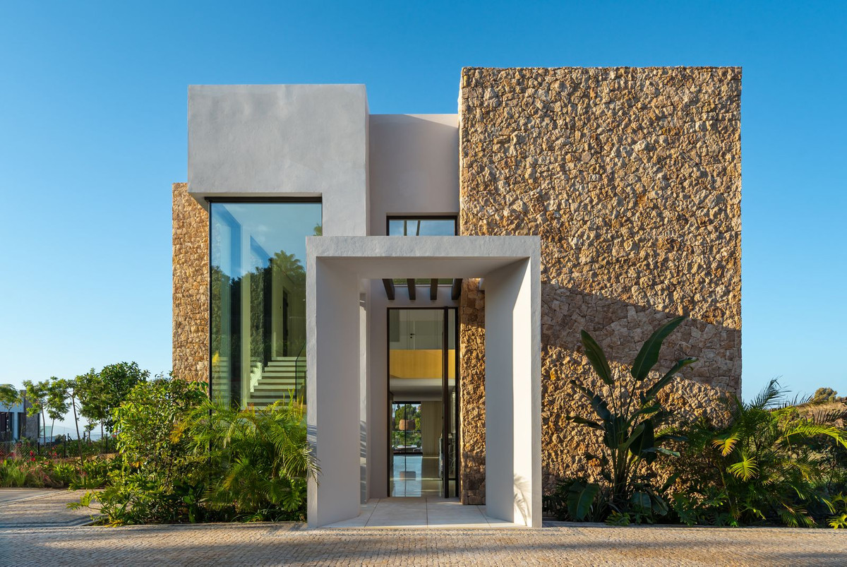 Property main view 34