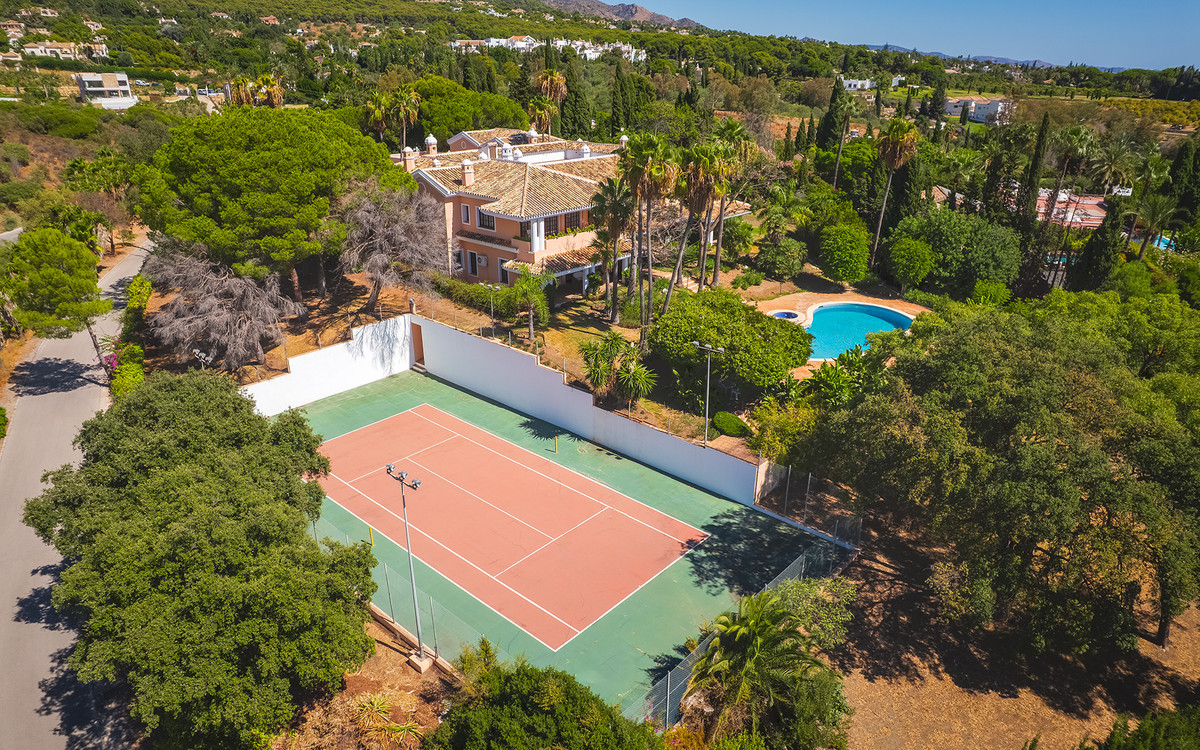 Huis te koop in The Golden Mile | 20 slaapkamers H5211253