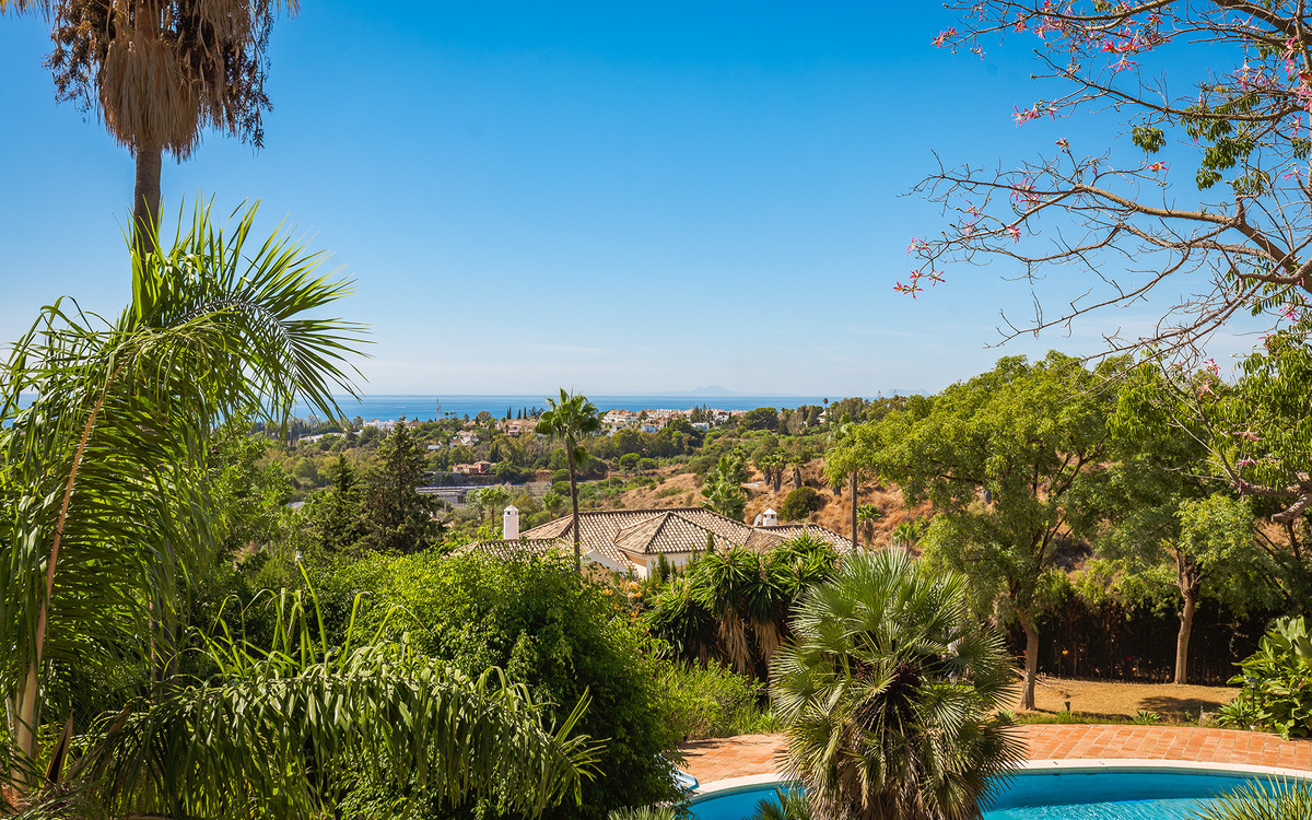 Huis te koop in The Golden Mile | 20 slaapkamers H5211253