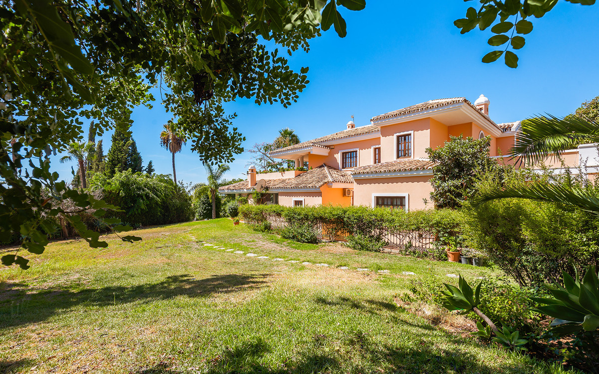 Huis te koop in The Golden Mile | 20 slaapkamers H5211253