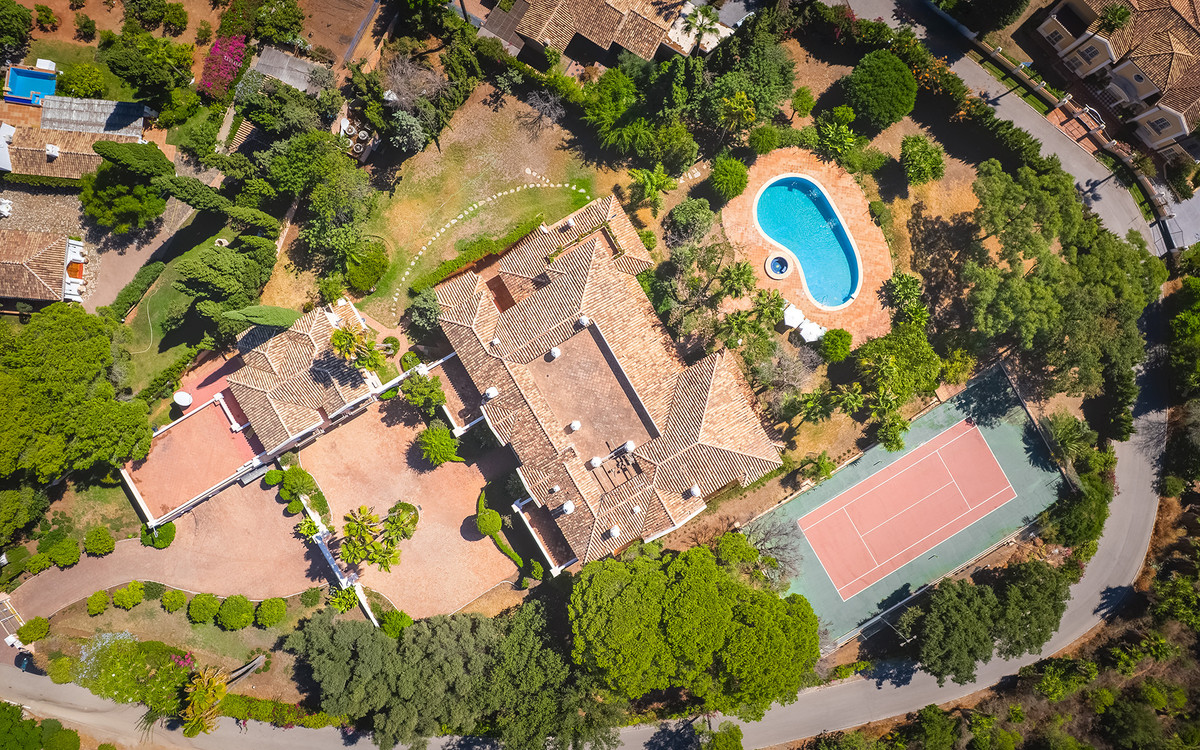 Huis te koop in The Golden Mile | 20 slaapkamers H5211253