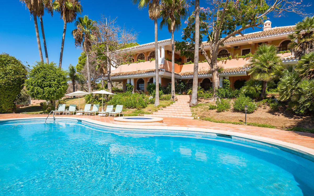 Huis te koop in The Golden Mile | 20 slaapkamers H5211253