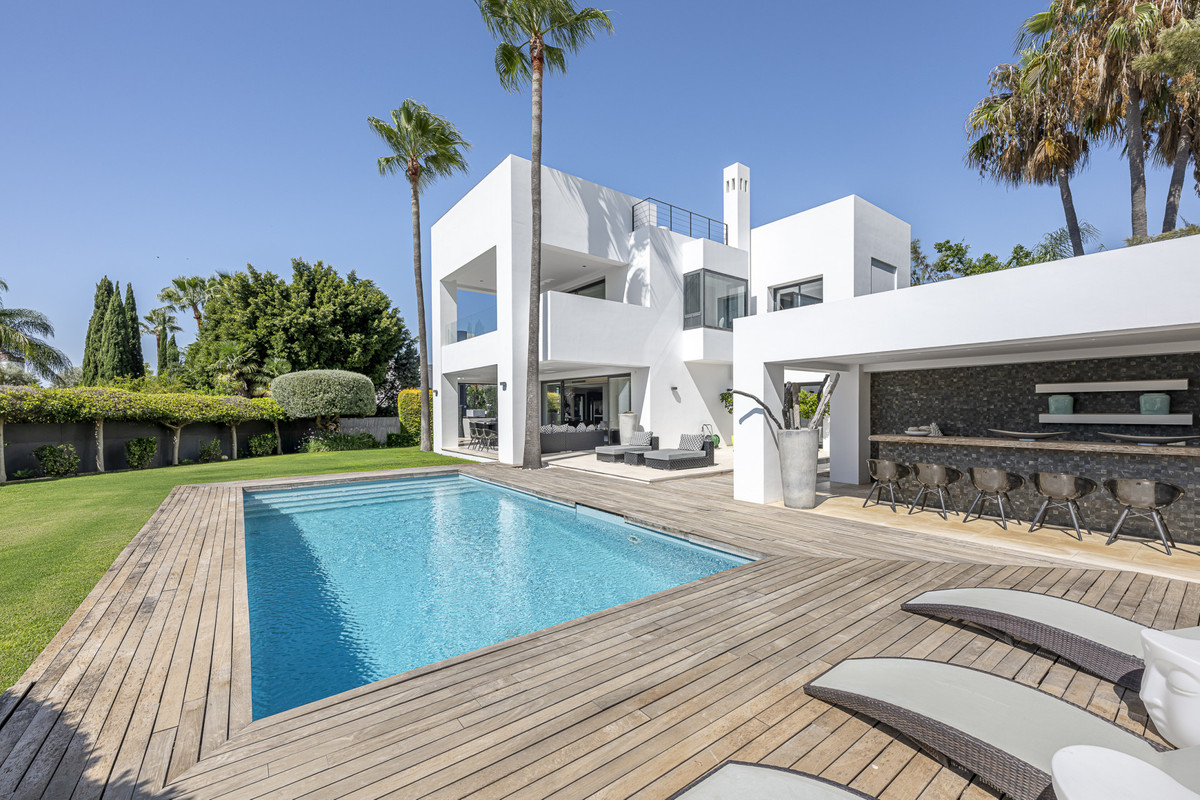 Huis te koop in The Golden Mile | 5 slaapkamers H5222695