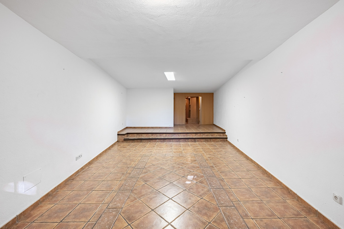 Property main view 32