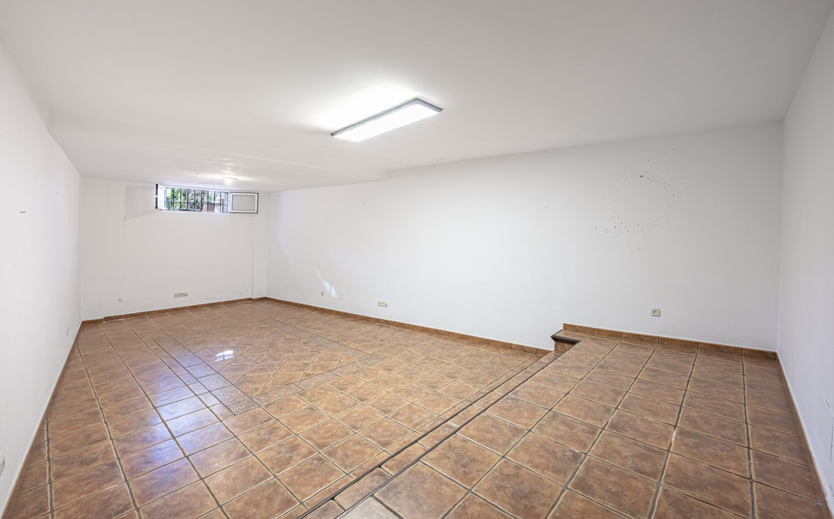 Property main view 33