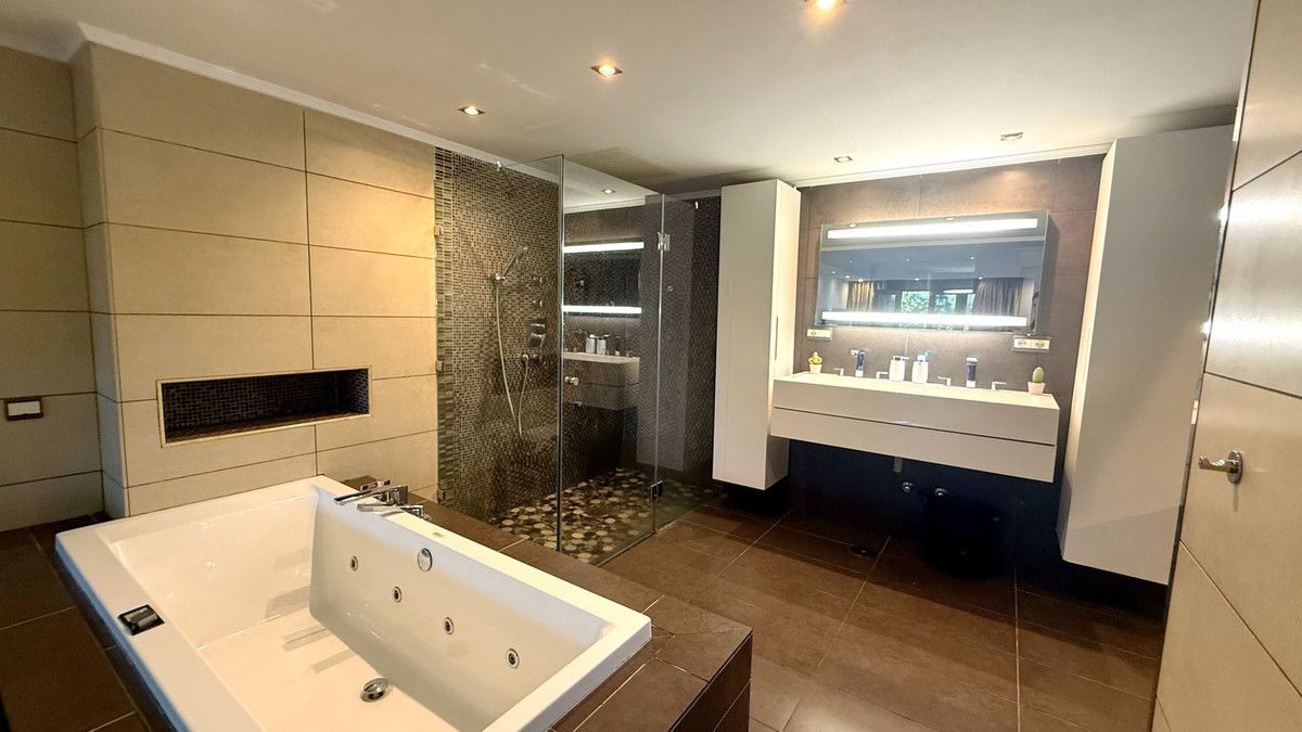 Property main view 6