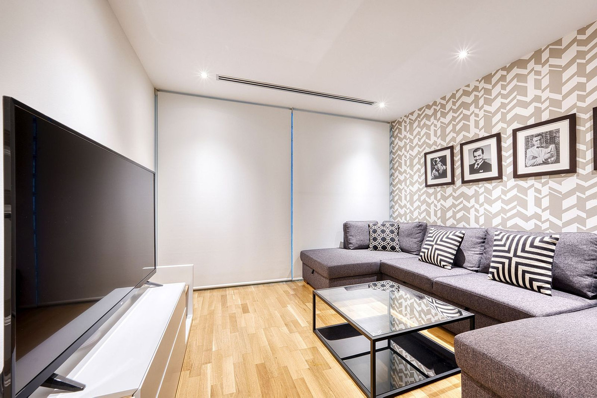 Huis te koop in The Golden Mile | 5 slaapkamers H5236525