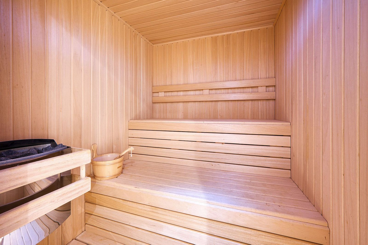 Huis te koop in The Golden Mile | 5 slaapkamers H5236525