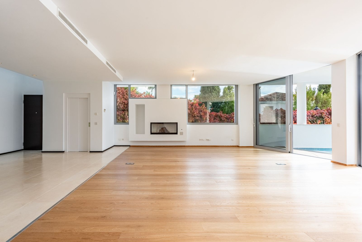 Huis te koop in The Golden Mile | 4 slaapkamers H5236576