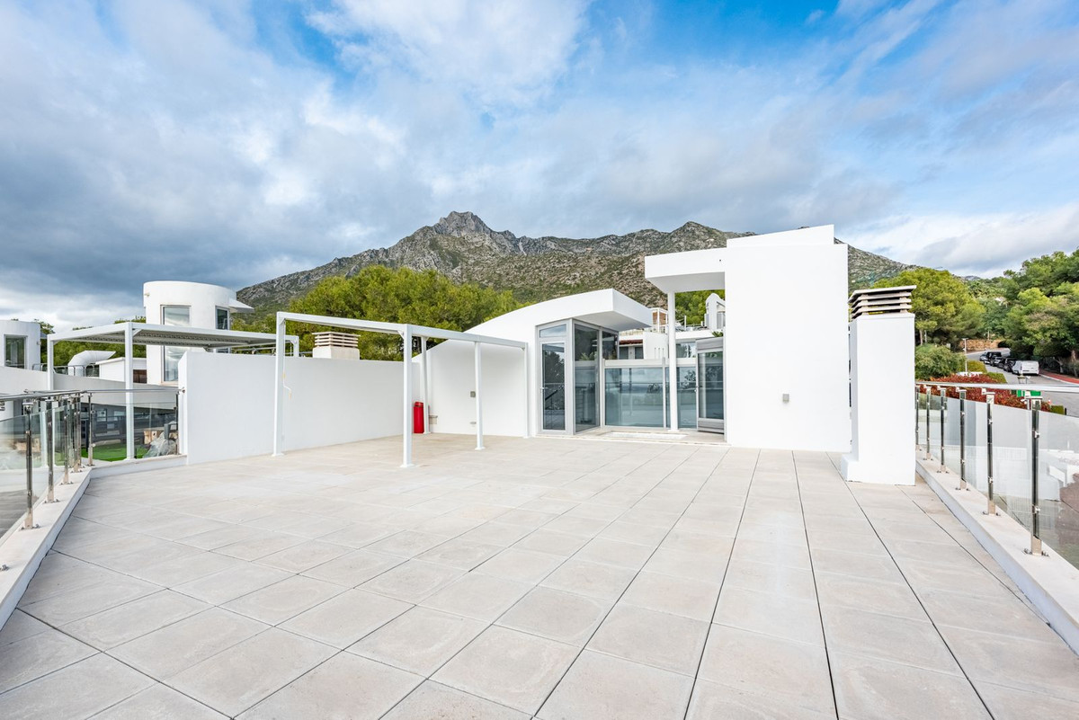 Huis te koop in The Golden Mile | 4 slaapkamers H5236576