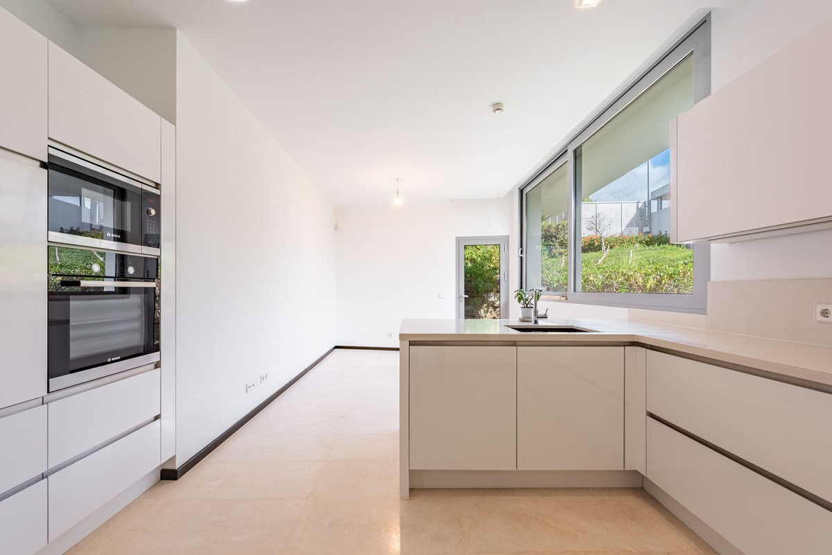 Huis te koop in The Golden Mile | 4 slaapkamers H5236576