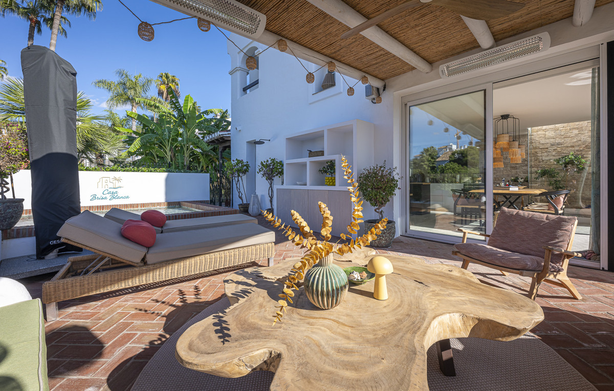 Property main view 50