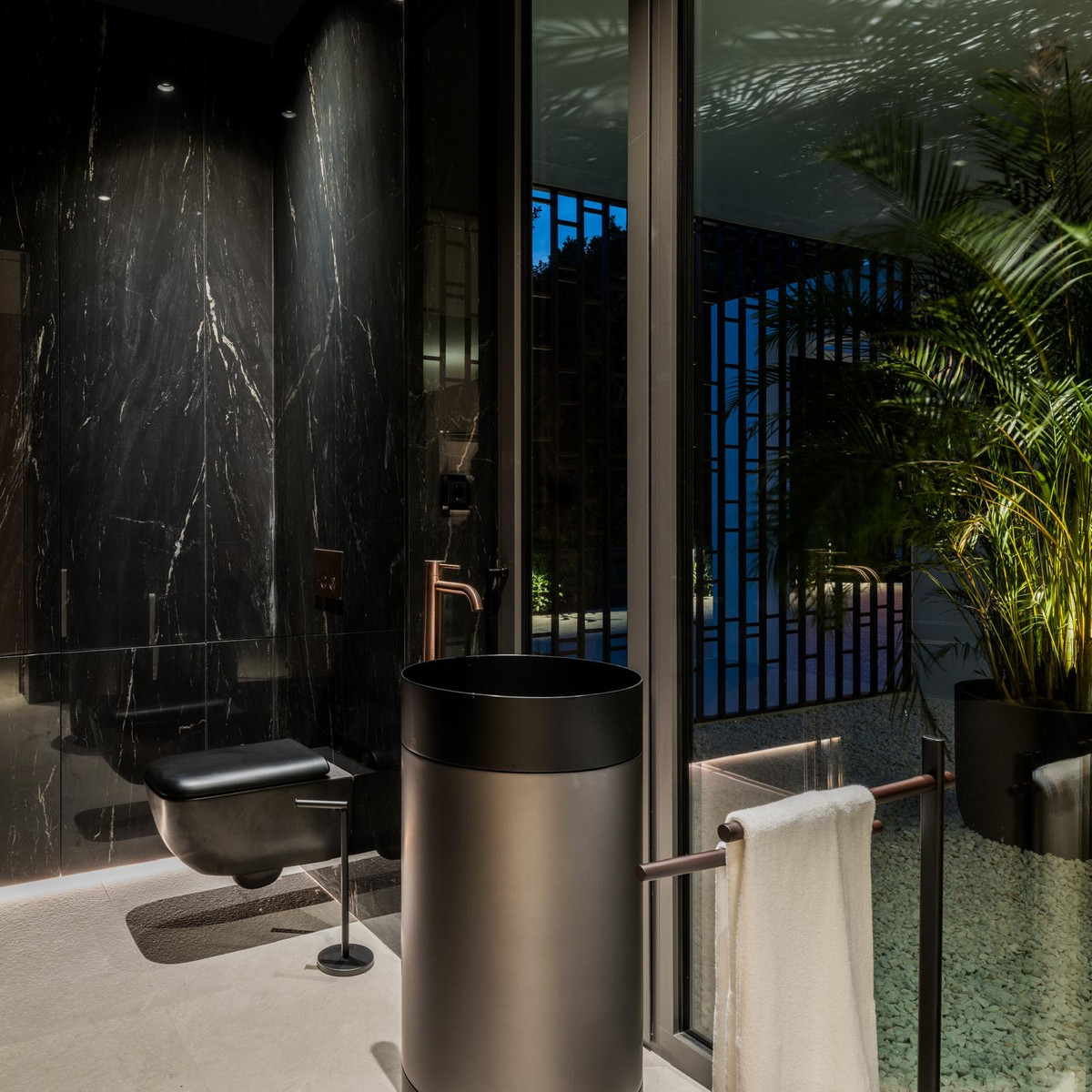 Huis te koop in The Golden Mile | 5 slaapkamers H5256358