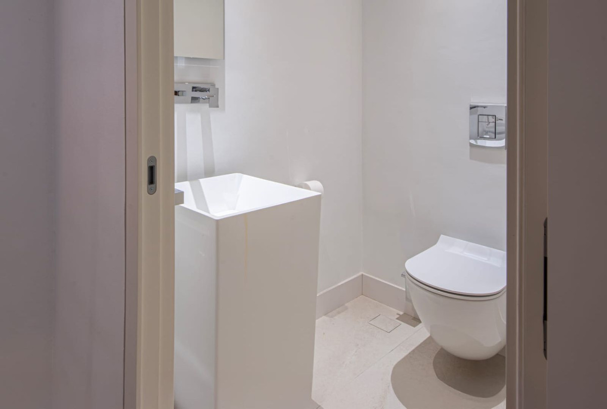 Huis te koop in The Golden Mile | 5 slaapkamers H5261458