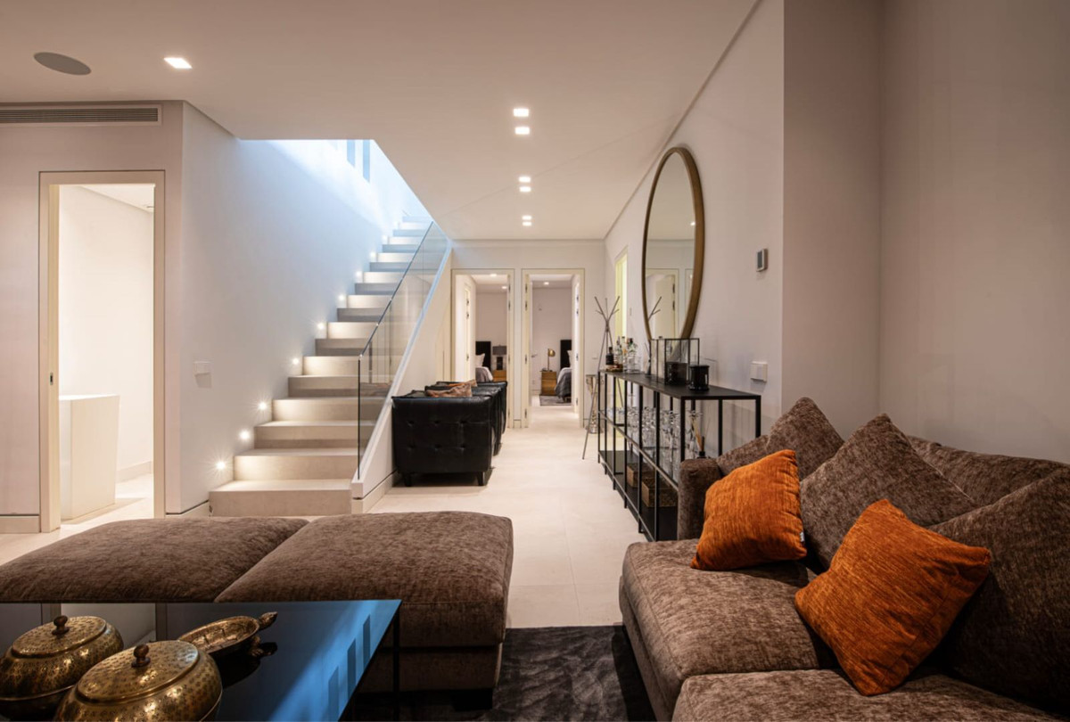 Huis te koop in The Golden Mile | 5 slaapkamers H5261458