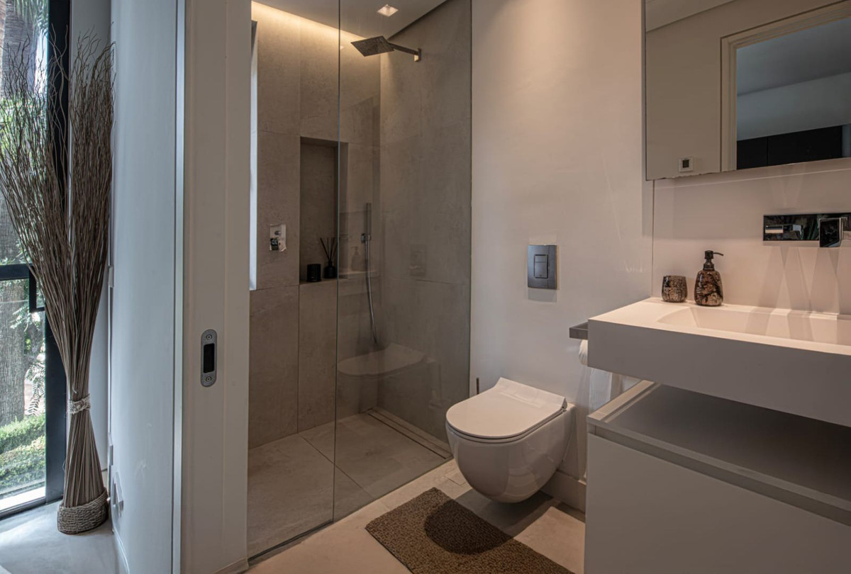 Huis te koop in The Golden Mile | 5 slaapkamers H5261458