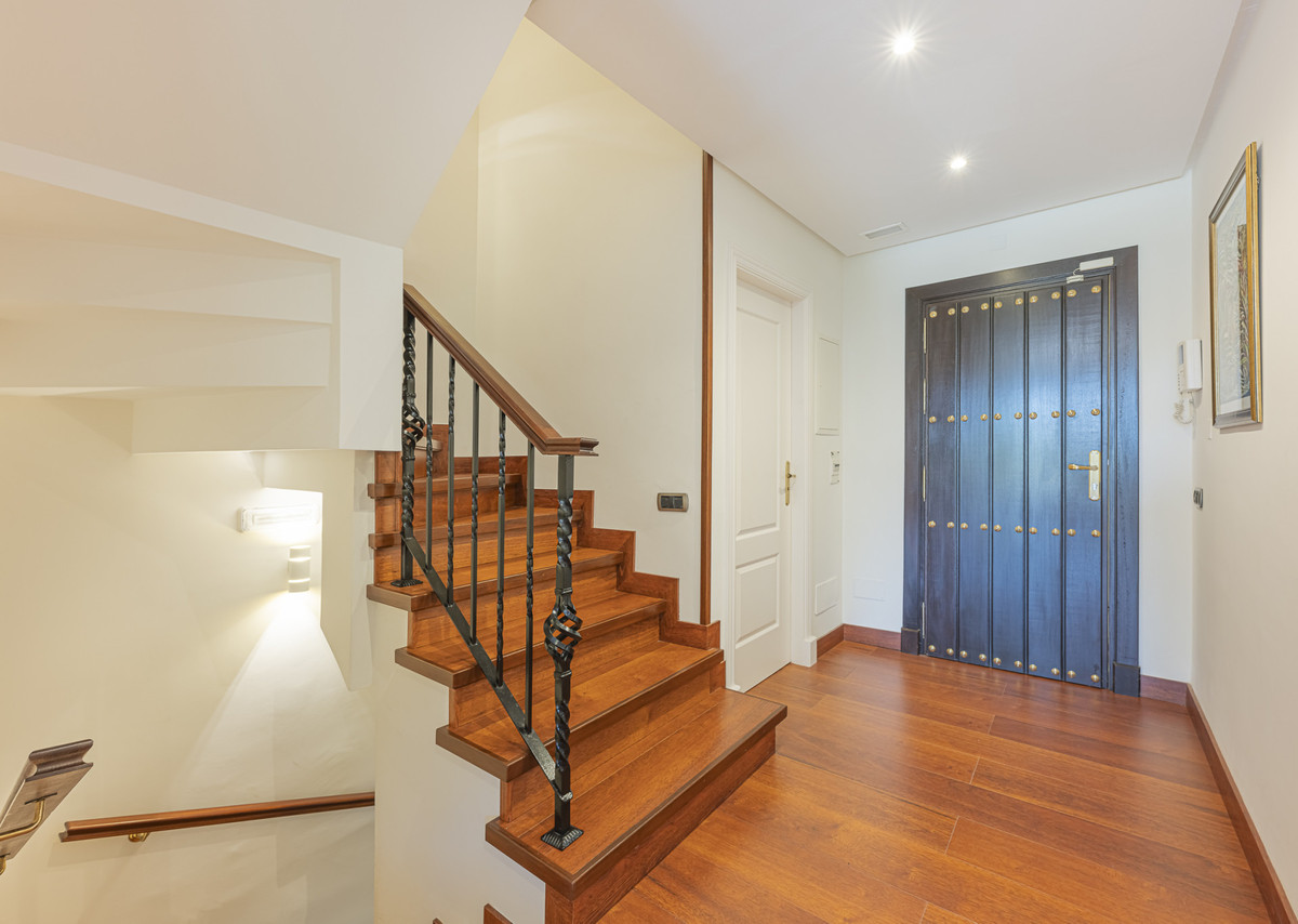 Huis te koop in The Golden Mile | 4 slaapkamers H5264062